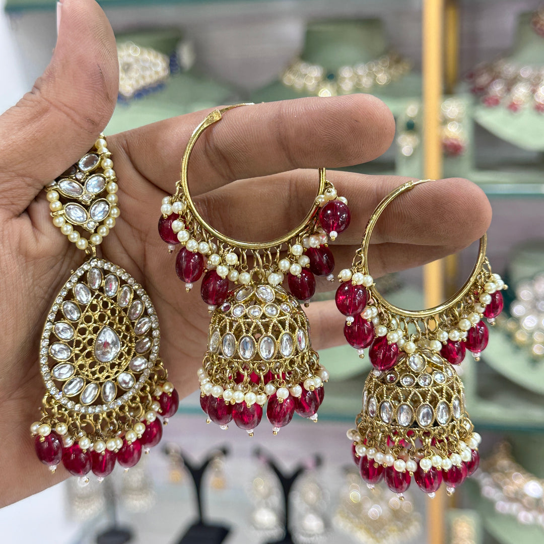 Muskan Hoop Jhumka With Teeka