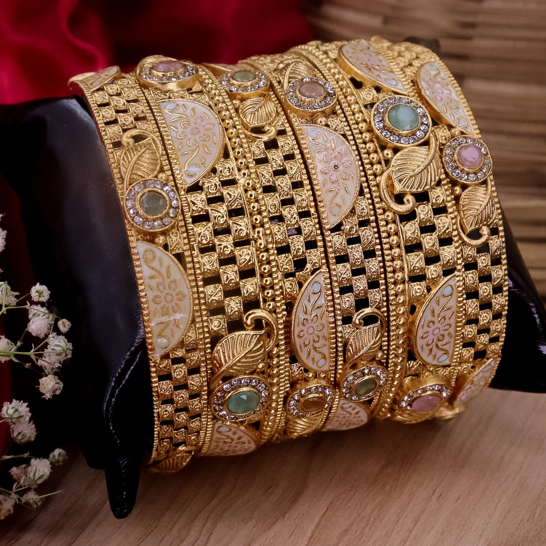 Romini Rajwadi Copper Bangles (6 Bangles)