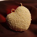 Load image into Gallery viewer, Heart Shape Pearl Clutch
