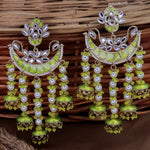 Load image into Gallery viewer, Neha Kundan Chandbali With Pearl Latkans
