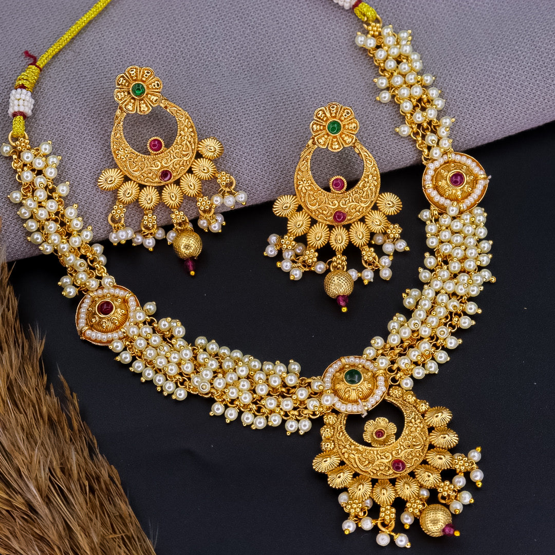 Kavya Copper Ethnic Pearl Choker With Earrings