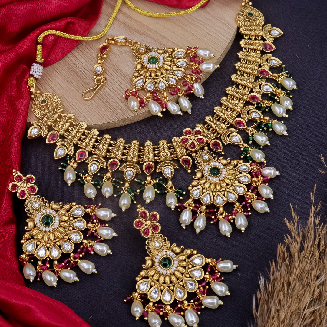 Rakul Rajwadi Choker Set