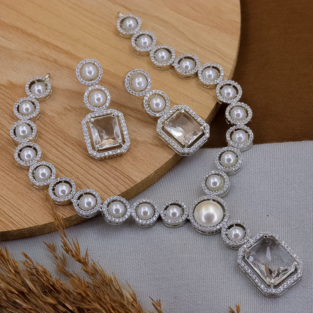 Haizal Pearl AD Choker Set