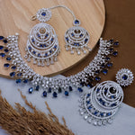 Load image into Gallery viewer, Taniya AD Set With Heavy Earrings And Mangtika
