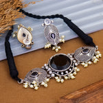 Load image into Gallery viewer, Vanshi Brass Choker With Earrings
