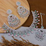 Load image into Gallery viewer, Taniya AD Set With Heavy Earrings And Mangtika
