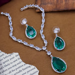 Load image into Gallery viewer, Deepika Oscar AD Necklace- Teal Green
