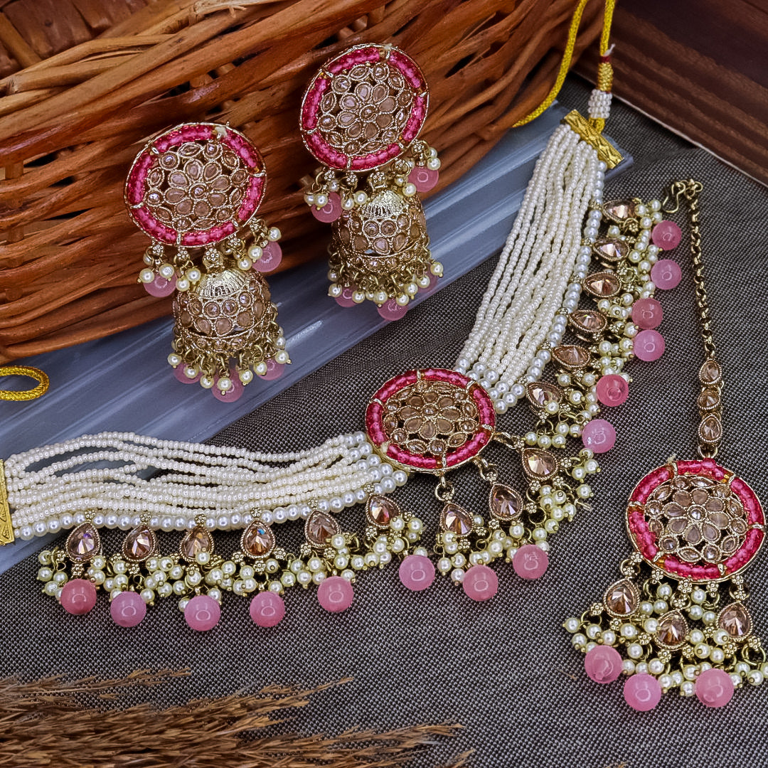 Shreya Reverse AD Choker With Mangtika And Earrings