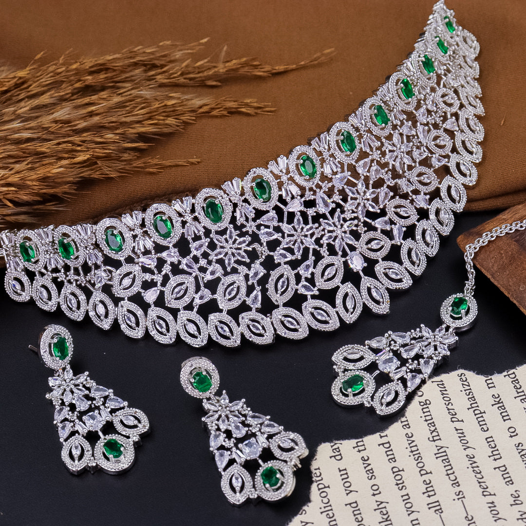 Parul AD Choker Set-Green