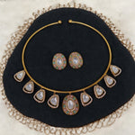 Load image into Gallery viewer, Kajal Hasli Choker Set With Earrings
