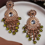 Load image into Gallery viewer, Huda Kundan Earrings
