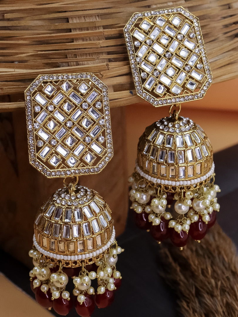 Lara Kundan Jhumka