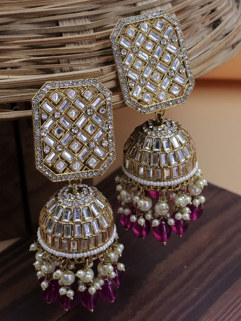 Lara Kundan Jhumka