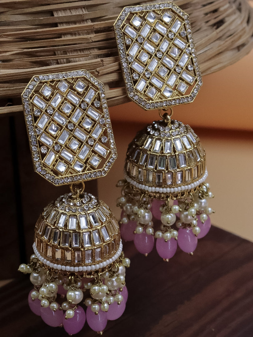 Lara Kundan Jhumka