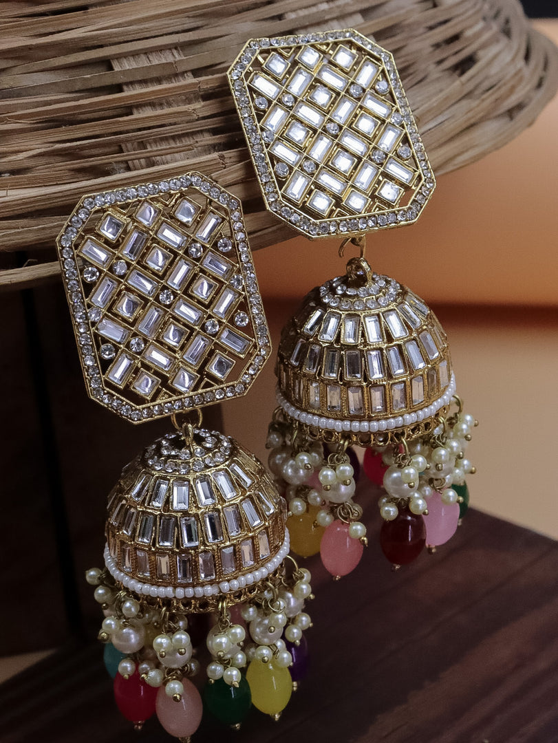 Lara Kundan Jhumka