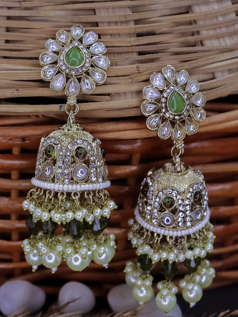 Namreet Kundan Jhumka