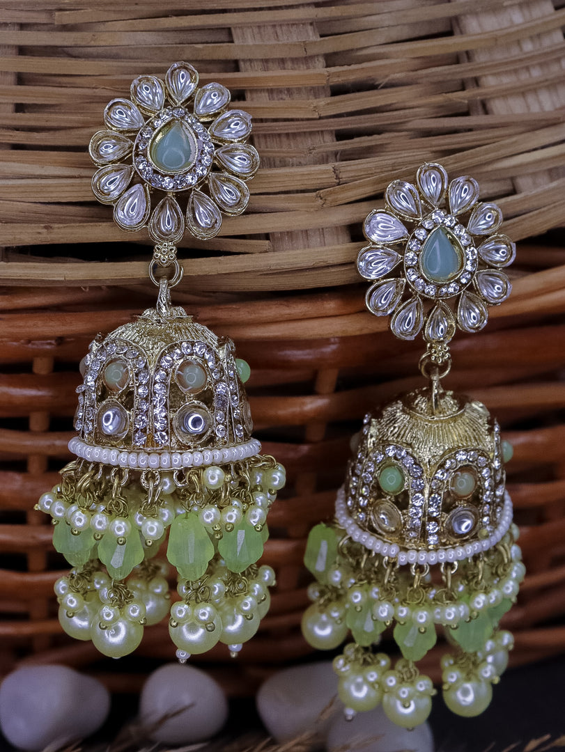 Namreet Kundan Jhumka