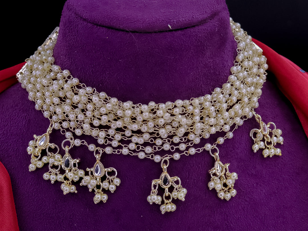 Bhagyashree Moti Choker