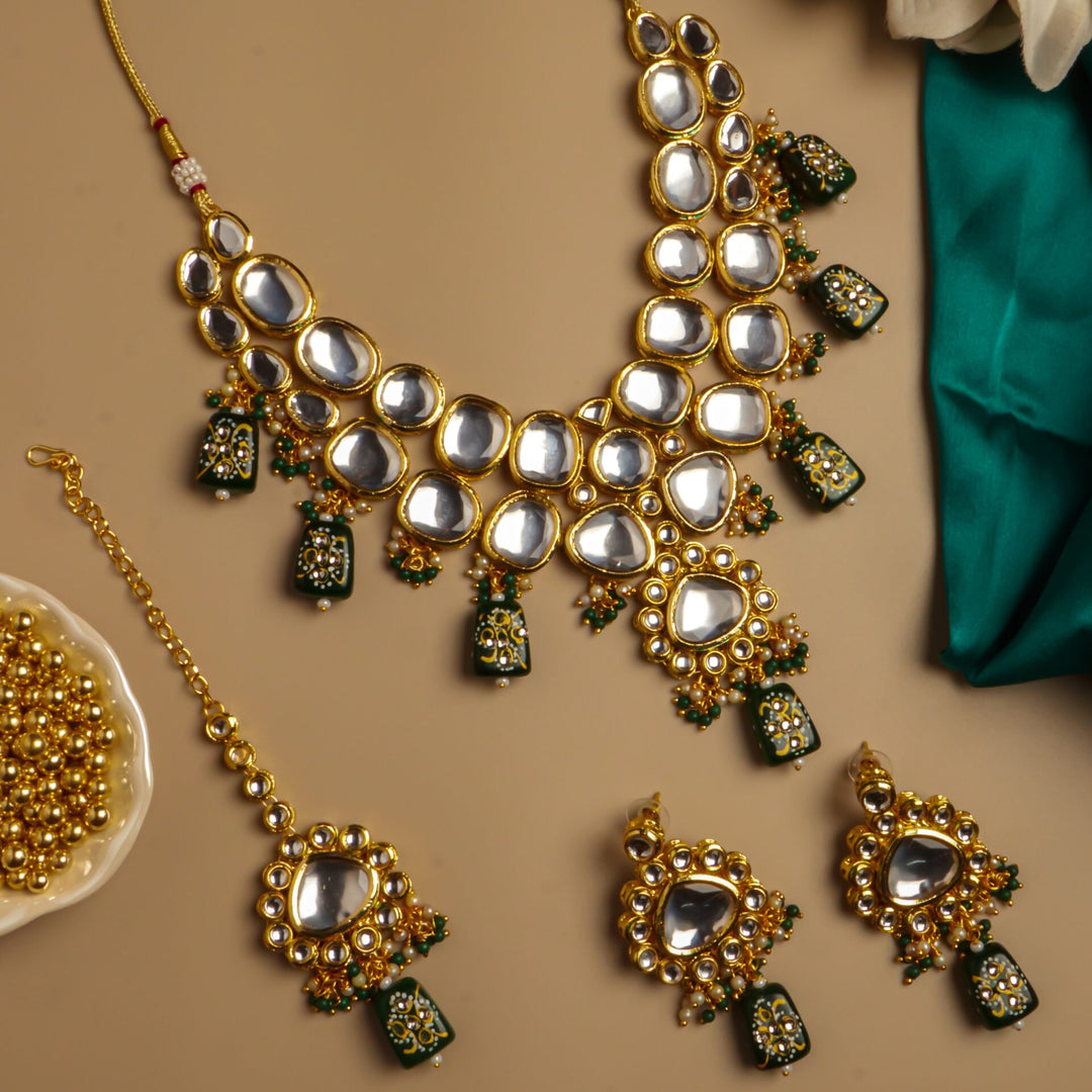 Salma Kundan Choker Set